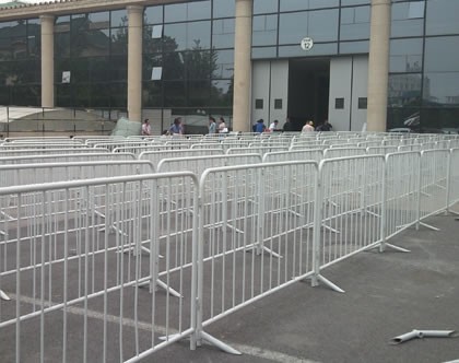 臨時護欄網(wǎng)